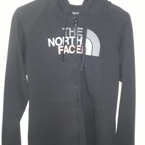 Womens North face hoodie ( like new)